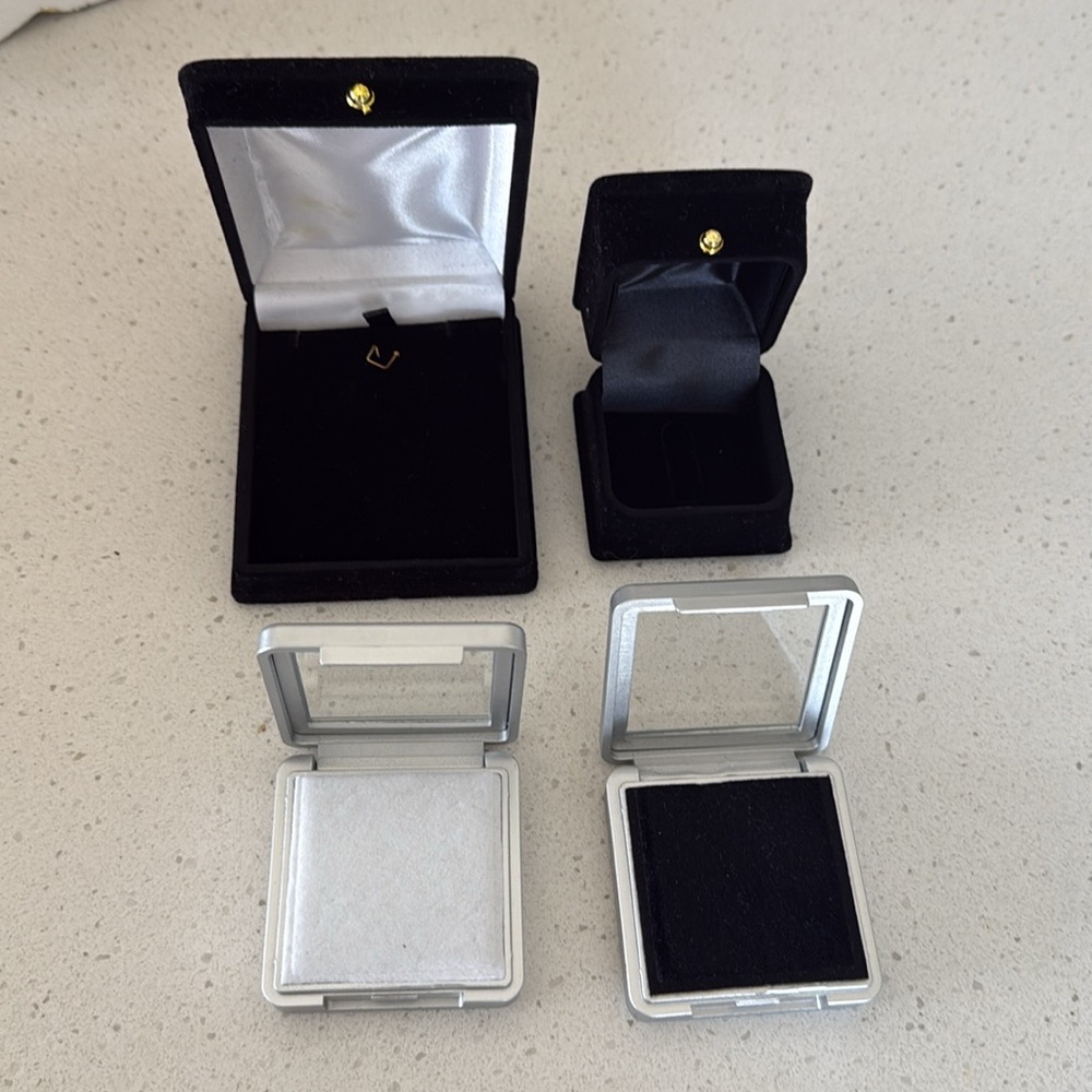 Ring box and bracelet box